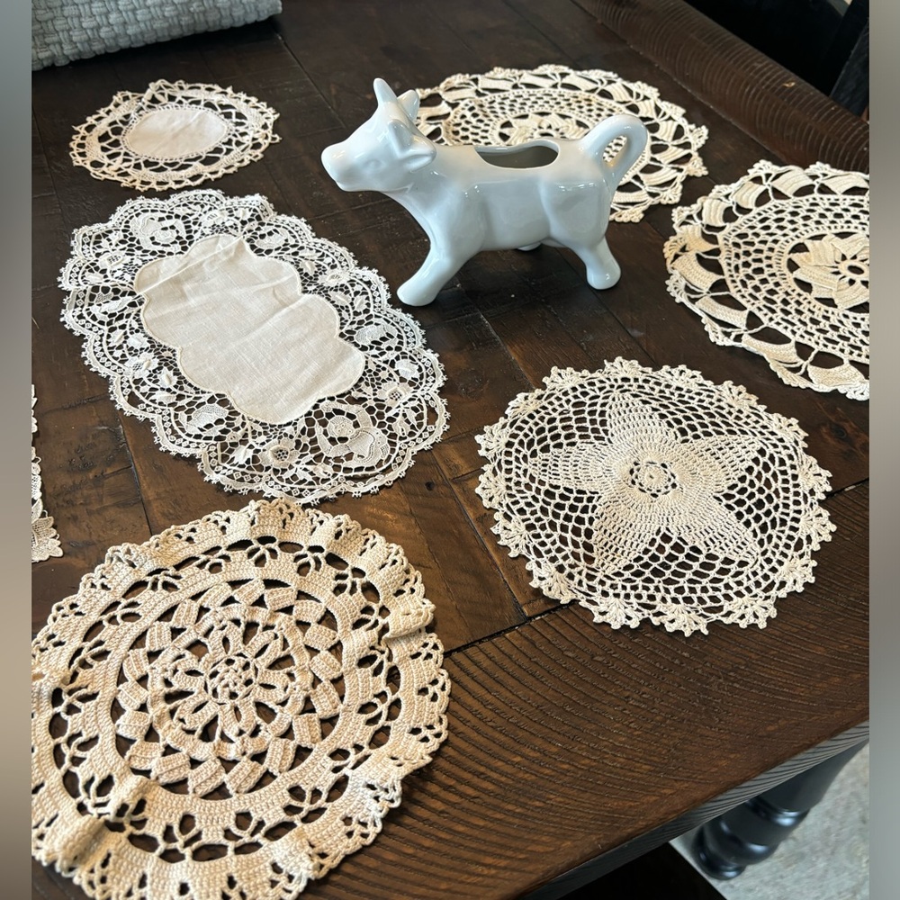 11 Piece Vintage Cottagecore Lace Doily Bundle Linens Perfect for Centerpiece!